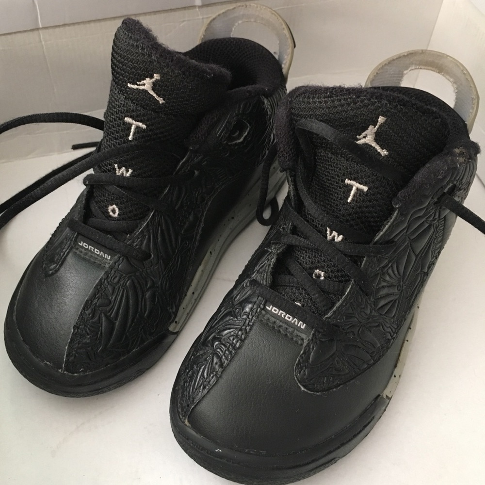 🌟Toddler Nike Jordan’s Sz 9C Black 🌟